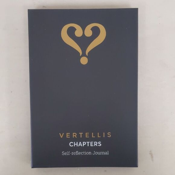 Vertellis Chapters S/2 Self-Reflection and Gratitude Journal - Black and… - Picture 1 of 4